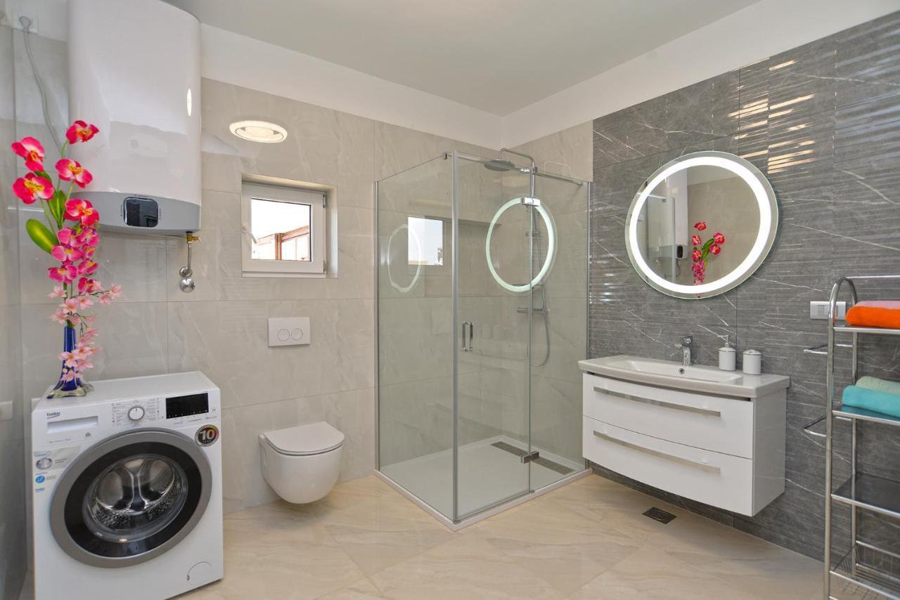 Apartments Mala Vala 925 - Adapted Fažana Zewnętrze zdjęcie