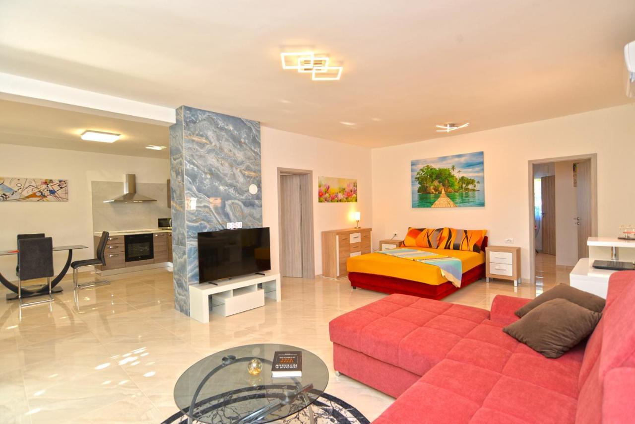 Apartments Mala Vala 925 - Adapted Fažana Zewnętrze zdjęcie